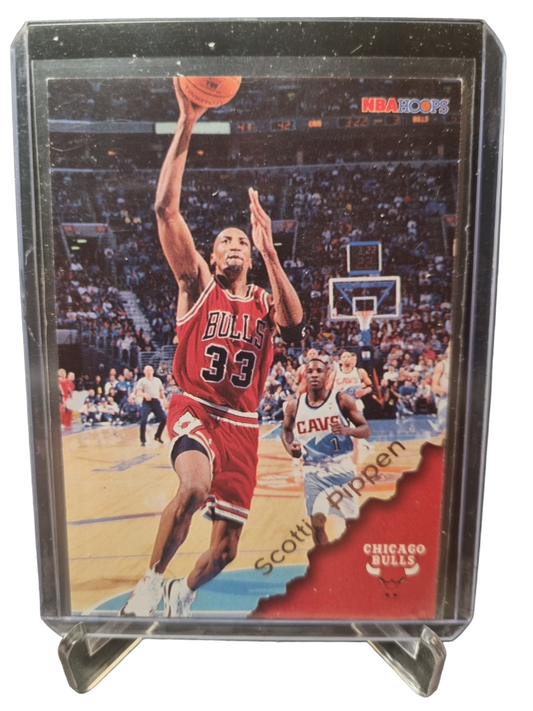 1996 Hoops #24 Scottie Pippen