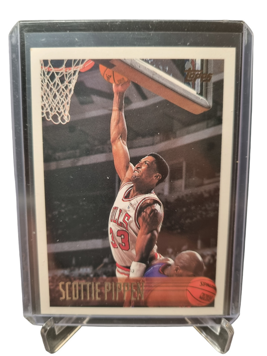 1996 Topps #33 Scottie Pippen