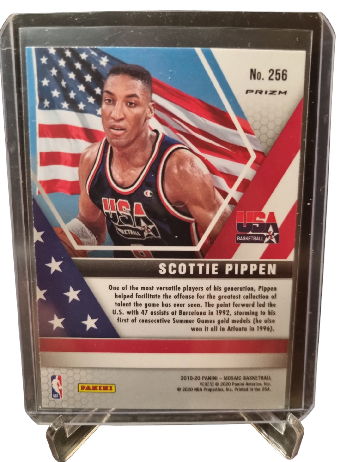 2019-20 Panini Mosaic #256 Scottie Pippen Pink Mosaic Prizm