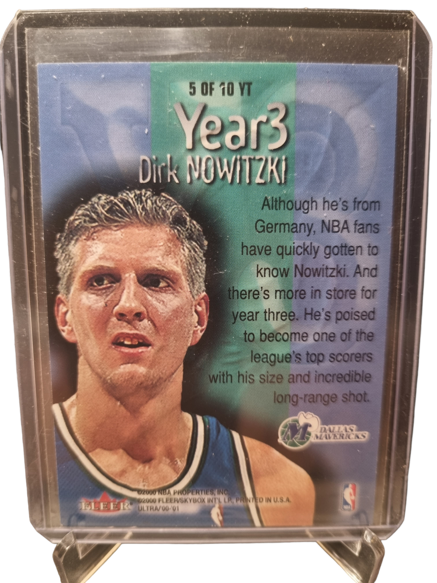 2000 Fleer Ultra #5 of 10 YT Dirk Nowitzki Year 3