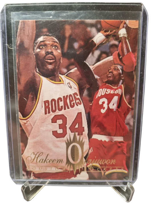 1994-95 Flair #57 Hakeem Olajuwon