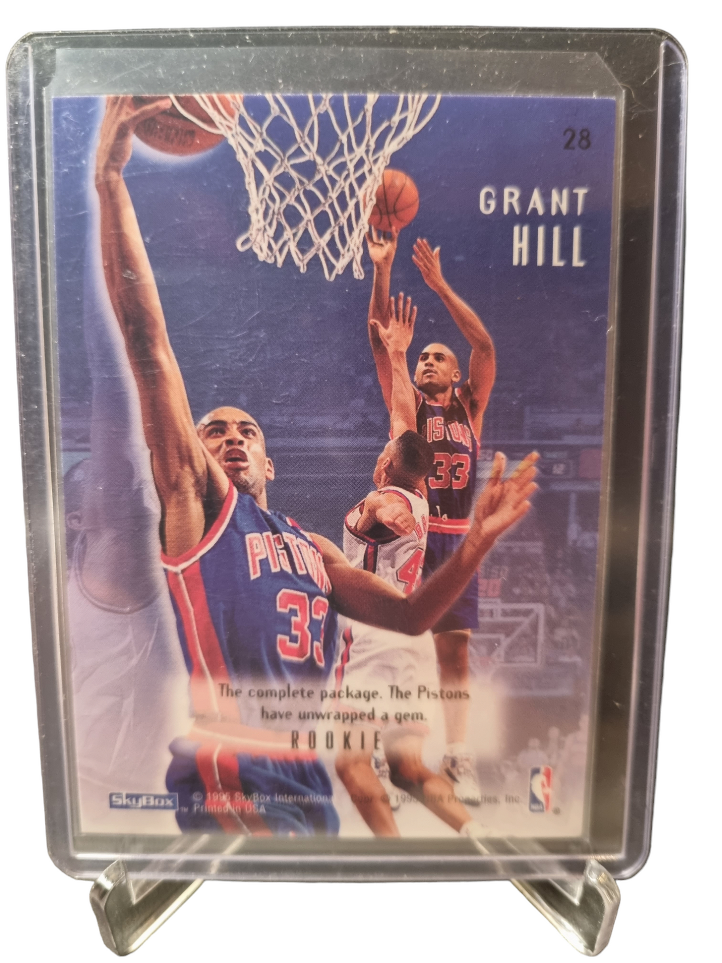 1996 Skybox #28 Grant Hill Emotion Pumped