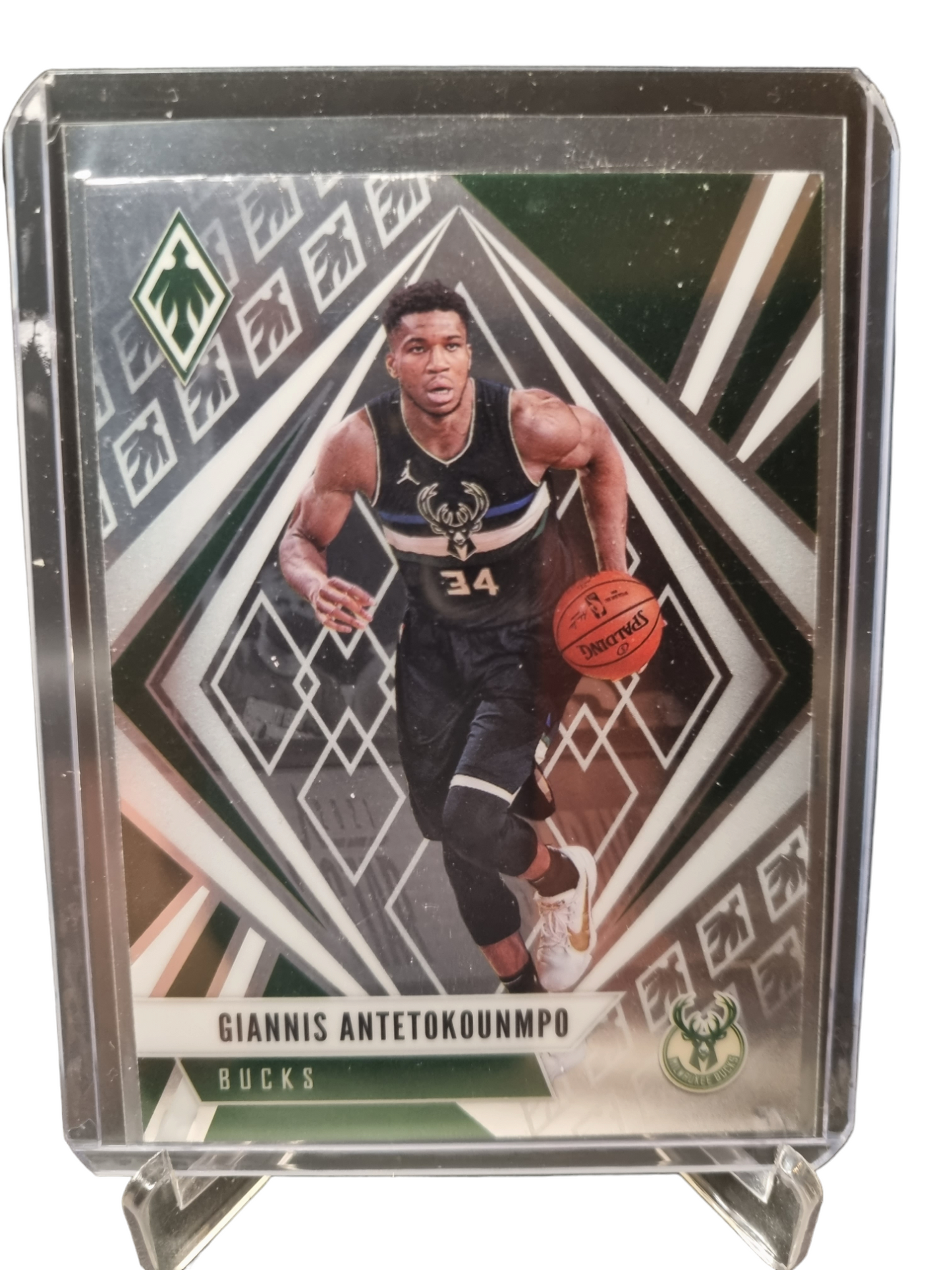 2020-21 Panini Chronicles Phoenix #574 Giannis Antetokounmpo