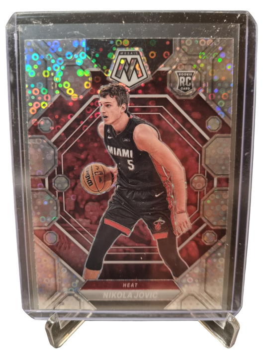 2022-23 Panini Mosaic #244 Nikola Jovic Rookie Card Fastbreak Prizm