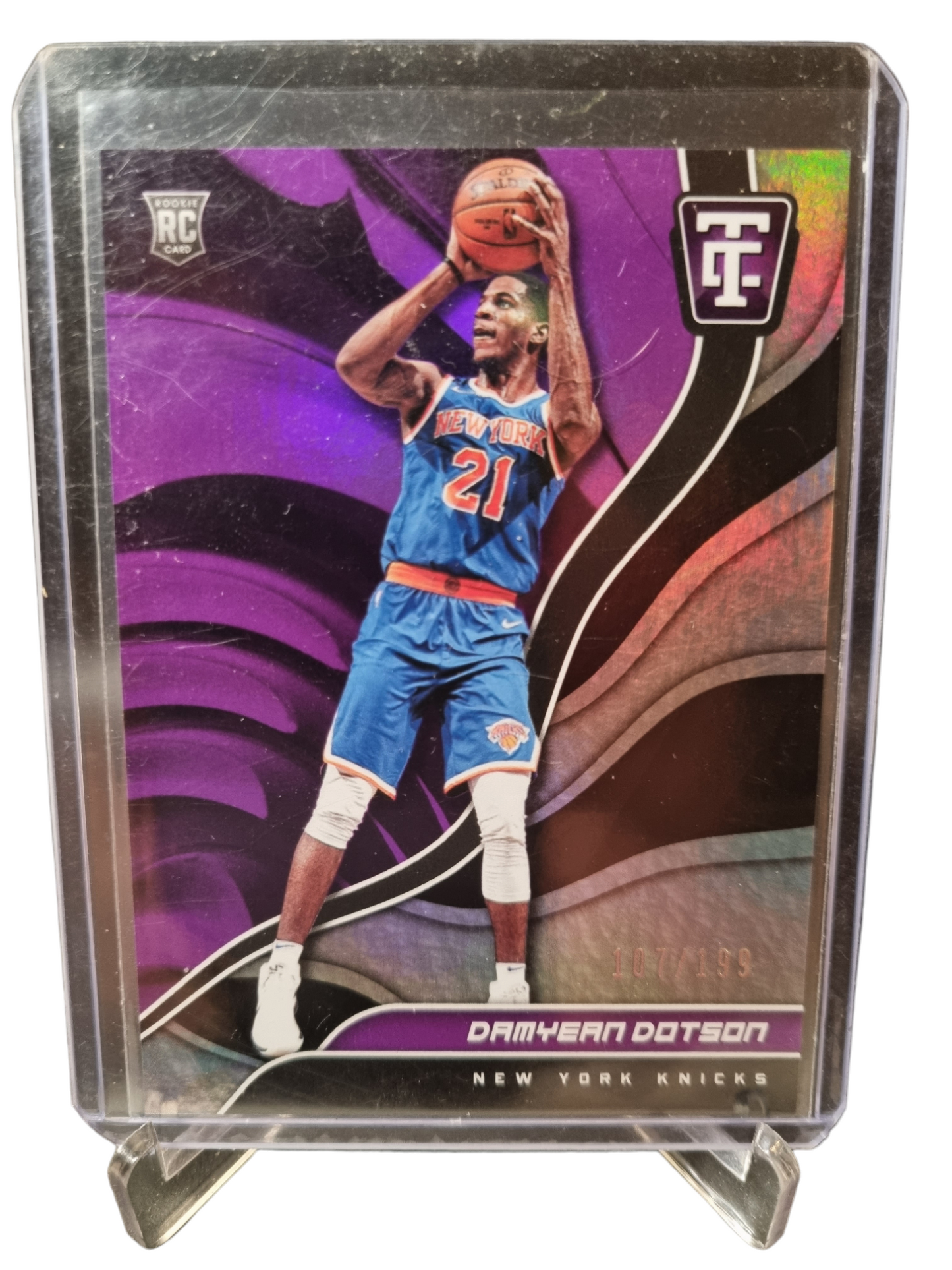 2017-18 Panini Totally Certified #148 Damyean Dotson Rookie Card 107/199