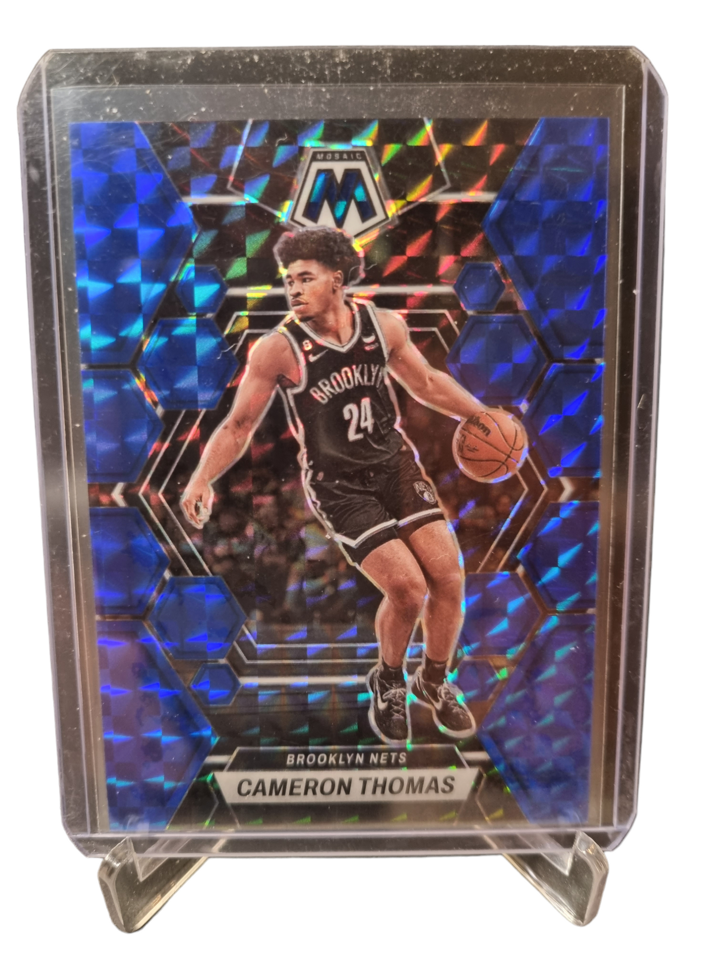 2022-23 Panini Mosaic #159 Cameron Thomas Blue Prizm 137/199