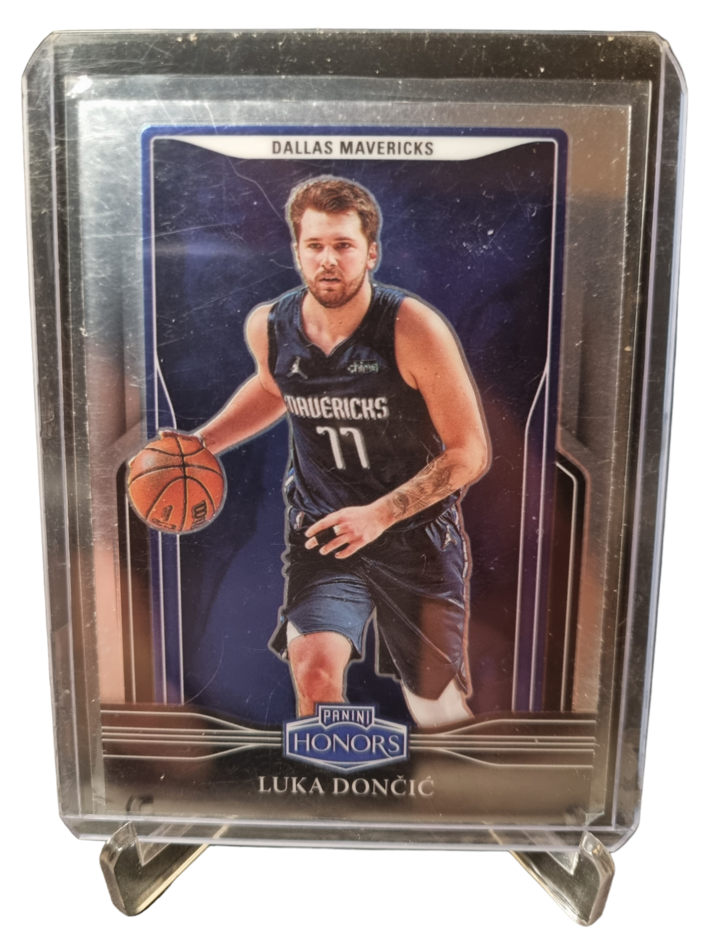 2021-22 Panini Chronicles Honors #686 Luka Doncic