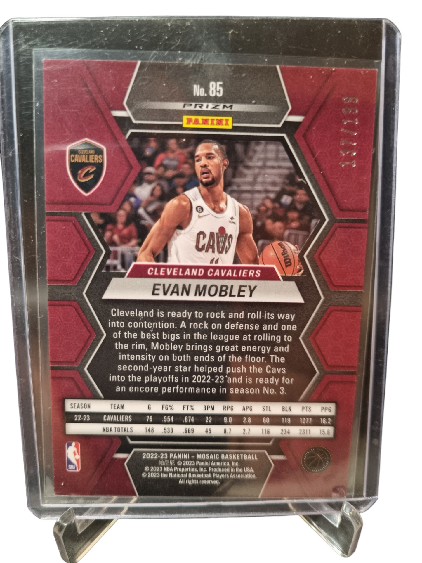 2022-23 Panini Mosaic #85 Evan Mobley Mosaic Blue Prizm 137/199