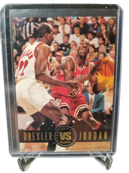 1994 Skybox #SS11 Michael Jordan/Clyde Drexler Showdown