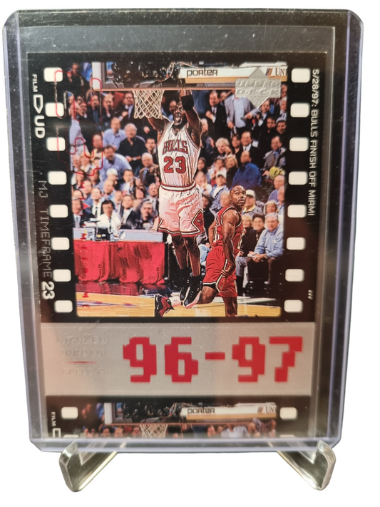 1998 Upper Deck #109 Michael Jordan Bulls Finish Off Miami