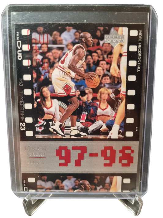 1998 Upper Deck #118 Michael Jordan Made Records Fall