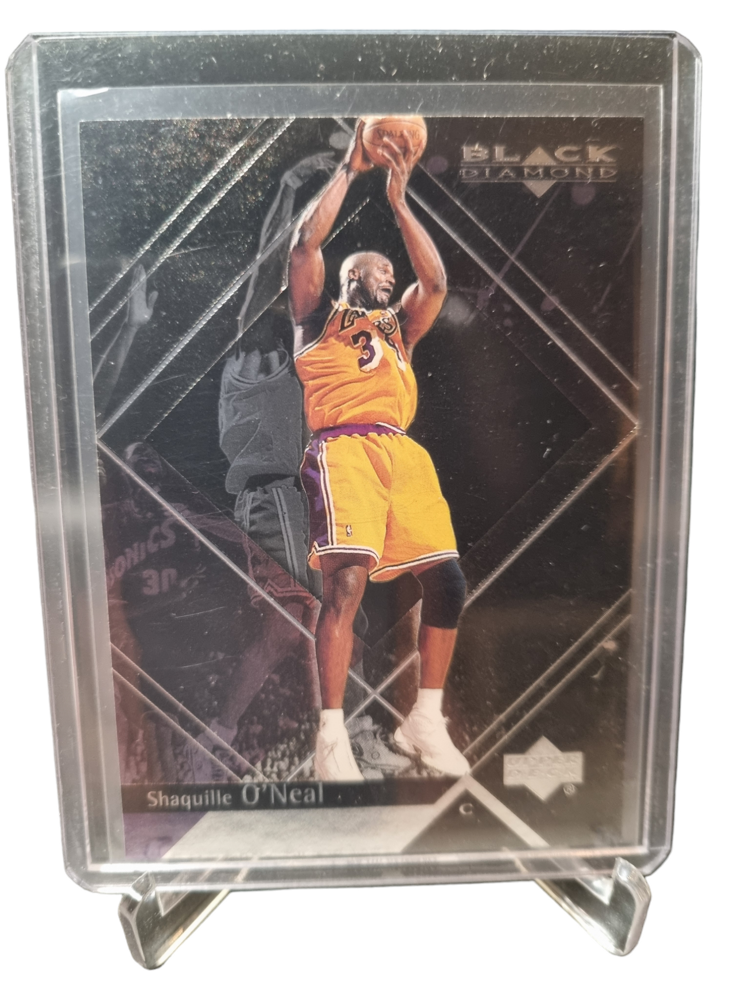 2000 Upper Deck #37 Shaquille O'Neal Black Diamond