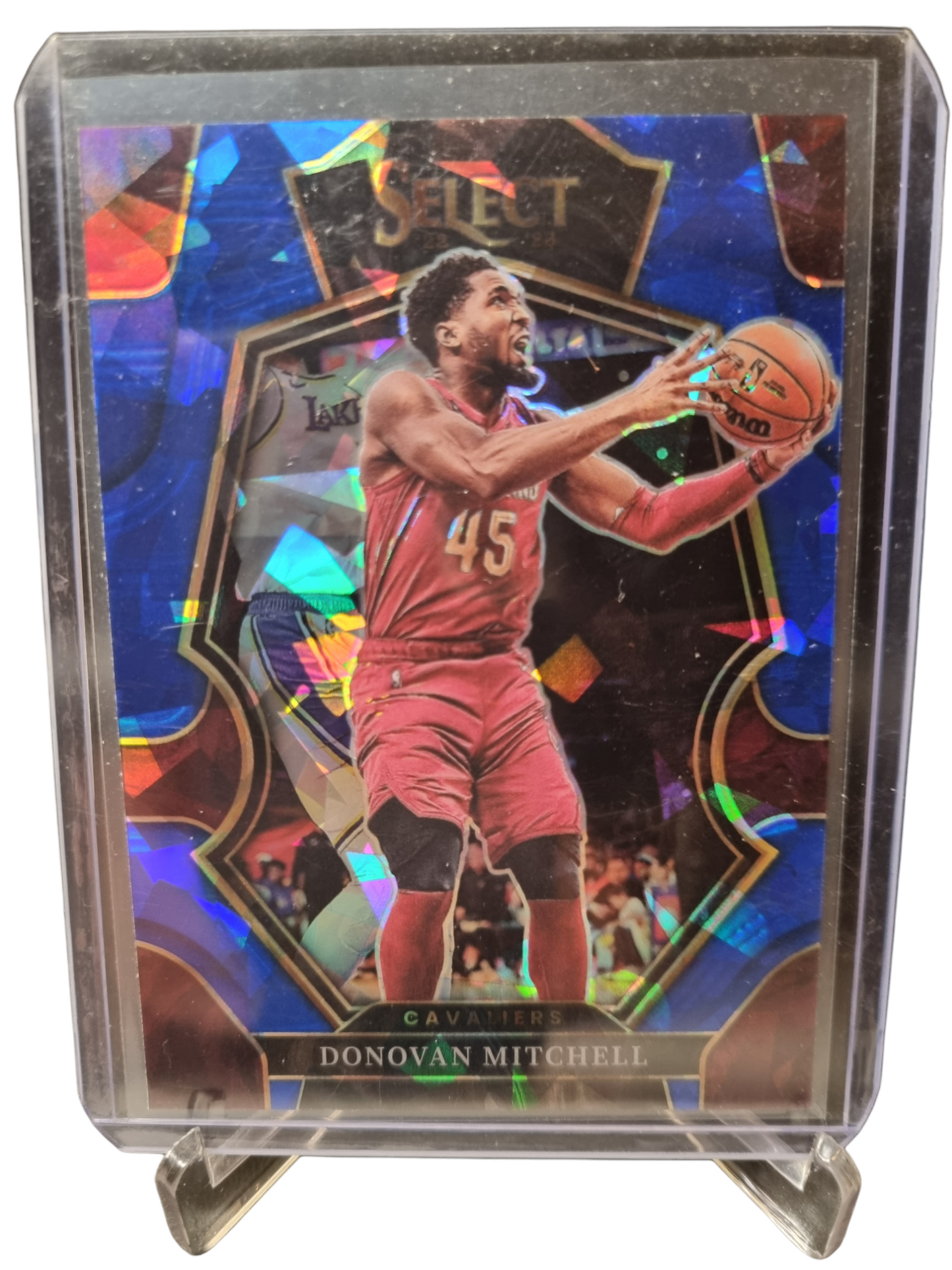 2022-23 Panini Select Premier Level #131 Donovan Mitchell Blue Cracked Ice Prizm