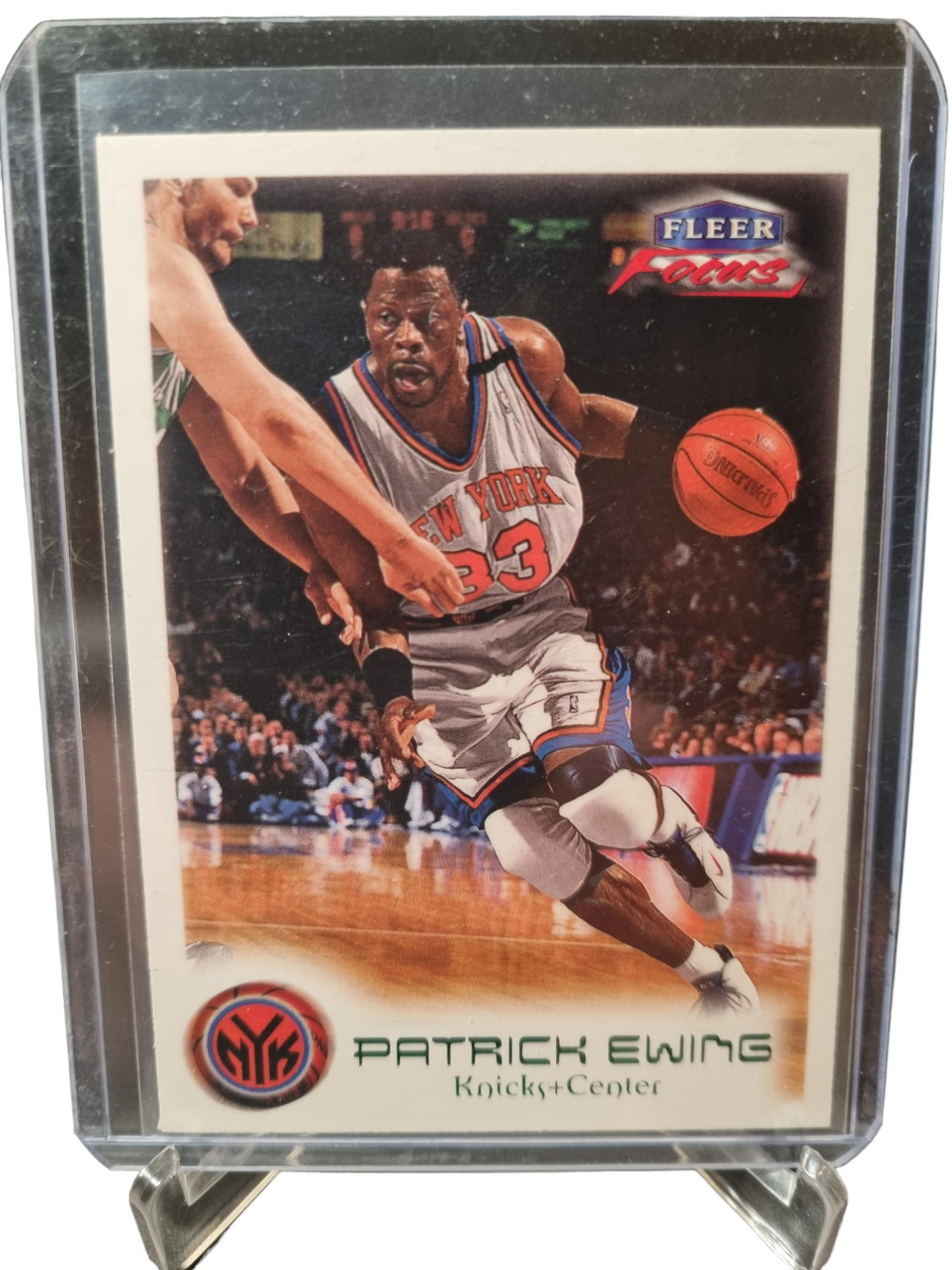 1999-20 Fleer #87 Patrick Ewing Fleer Focus 130/300