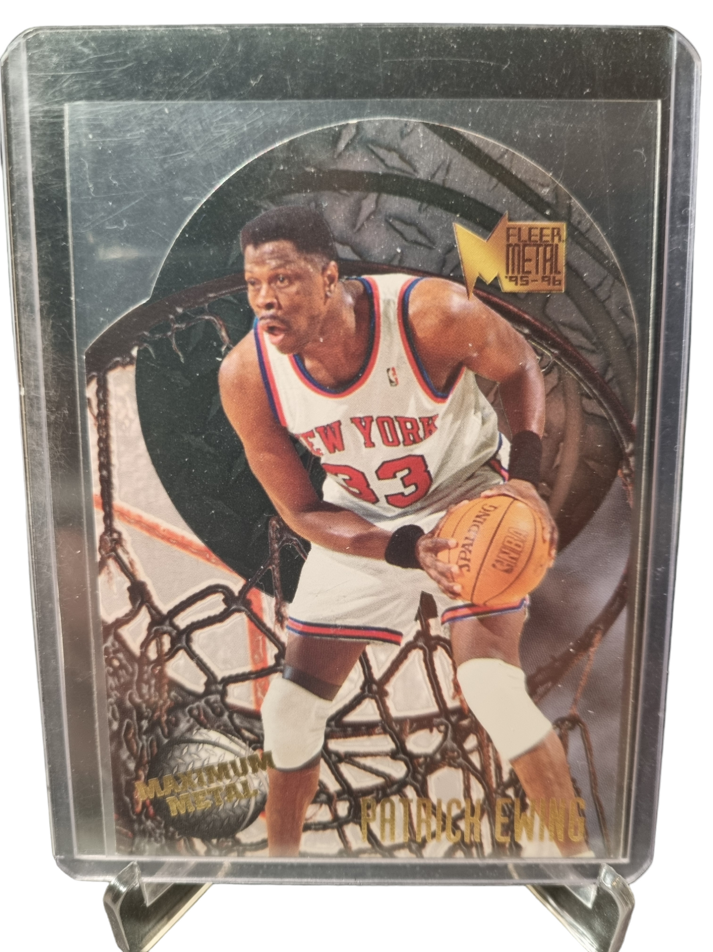 1995-96 Fleer Metal #2 of 10 Patrick Ewing Maximum Metal Die Cut