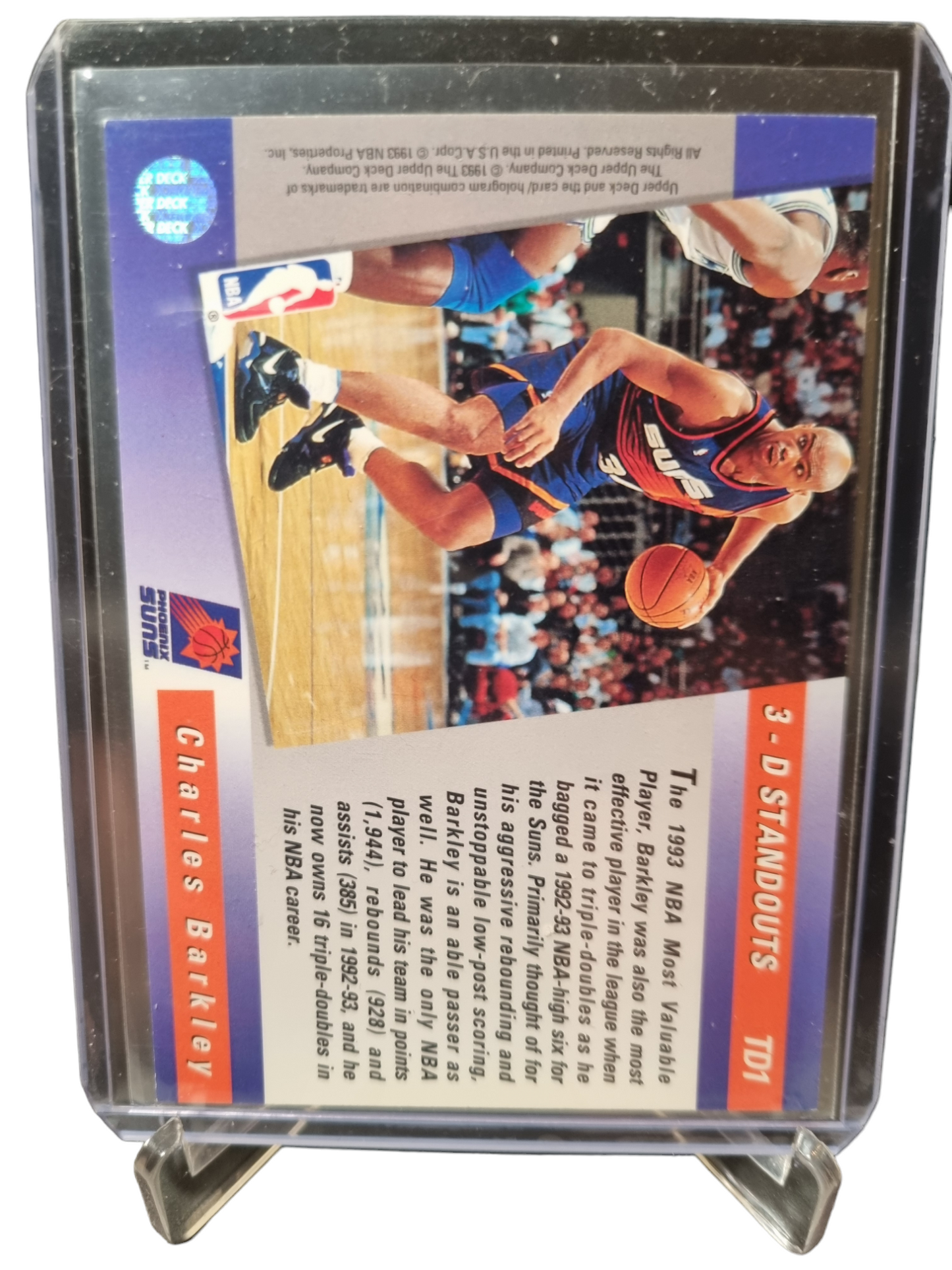 1993 Upper Deck #TD1 Charles Barkley Triple Double 3D Standouts Hologram Card