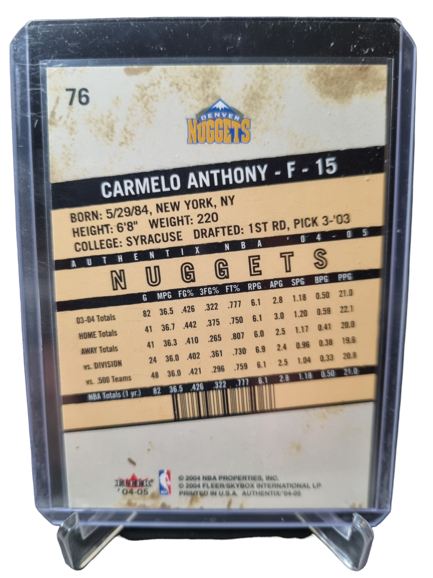 2004 Fleer #76 Carmelo Anthony Authentic