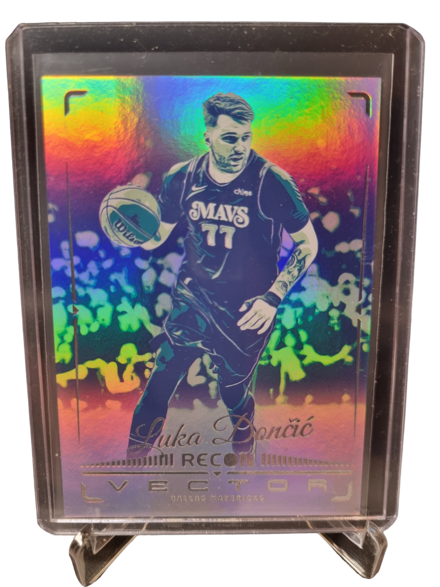 2023-24 Panini Recon #3 Luka Doncic Vector