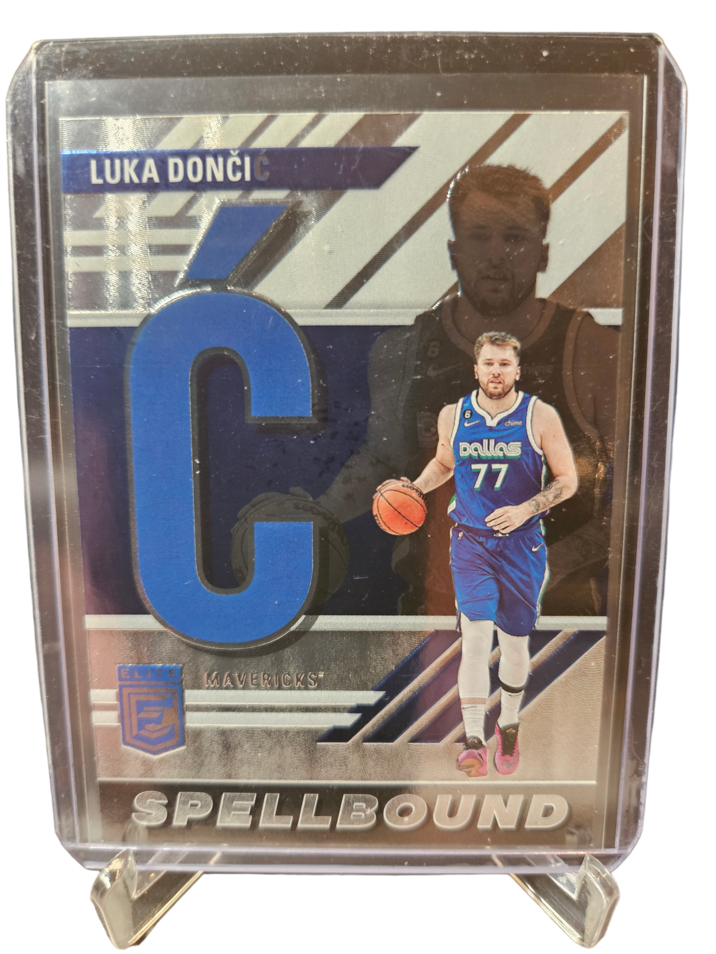 2023-24 Panini Donruss Elite #30 Luka Doncic Spellbound C