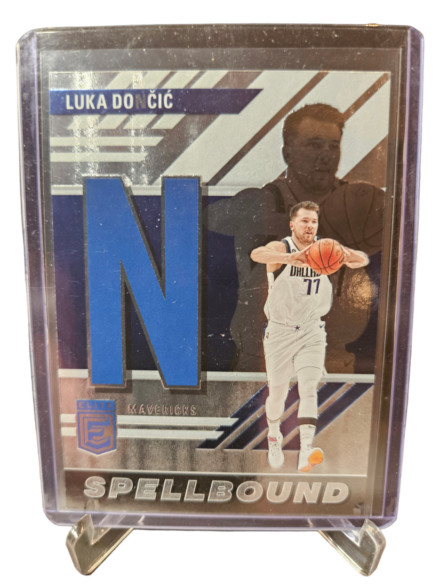 2023-24 Panini Donruss Elite #27 Luka Doncic Spellbound N