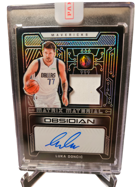 2021-22 Panini Obsidian #MMA-LUD Luka Doncic Matrix Material Game Worn Path On Card Autograph 43/49