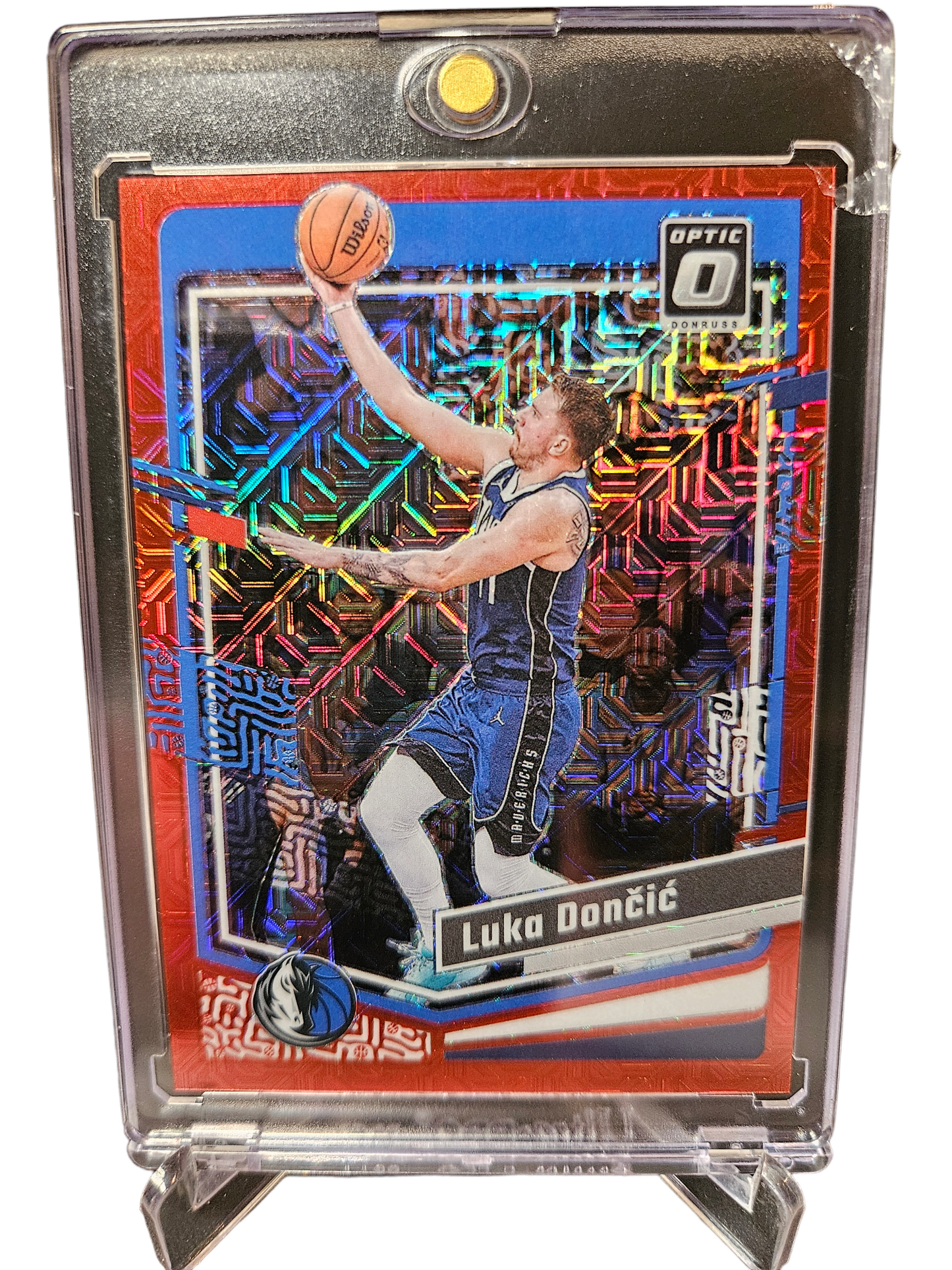 2023-24 Panini Donruss Optic Choice #67 Luka Doncic Red Mojo Prizm 17/88