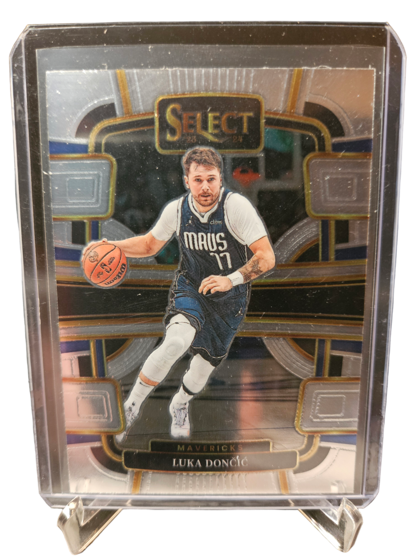 2023-24 Panini Select #51 Luka Doncic Concourse