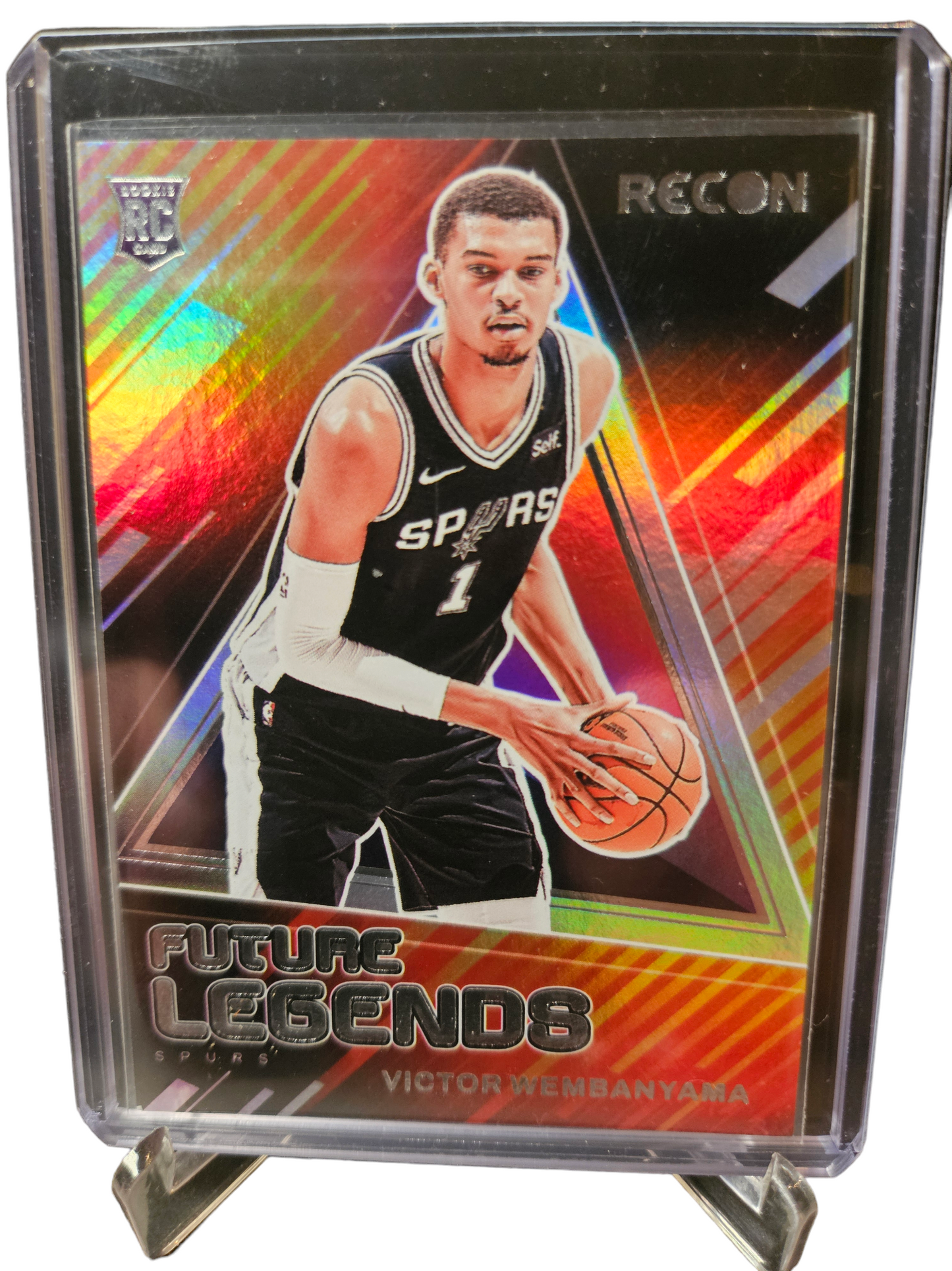 2023-24 Recon #14 Victor Wembanyama Rookie Card Future Legends Holo