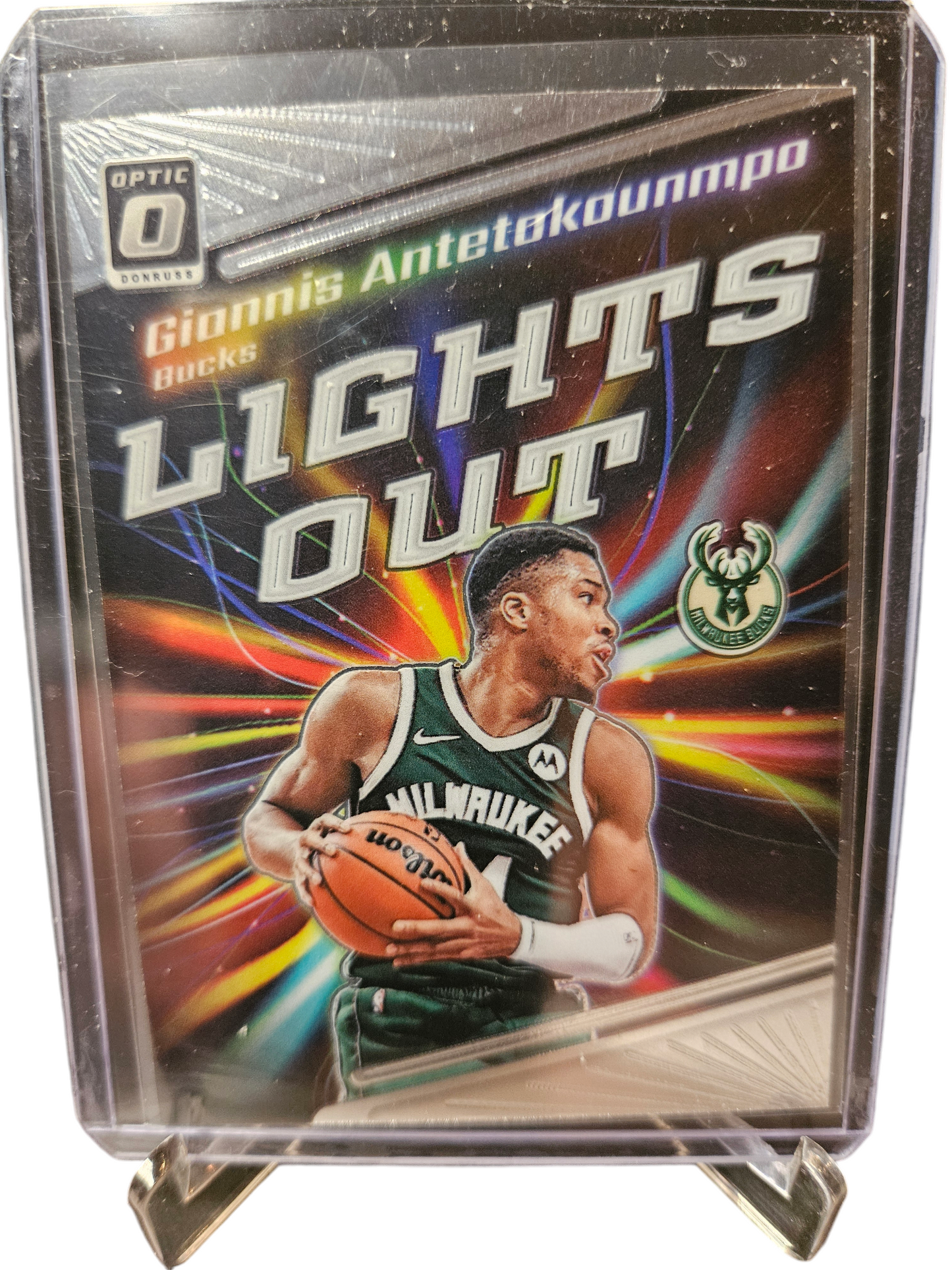 2023-24 Panini Donruss Optic #8 Giannis Antetokounmpo Lights Out