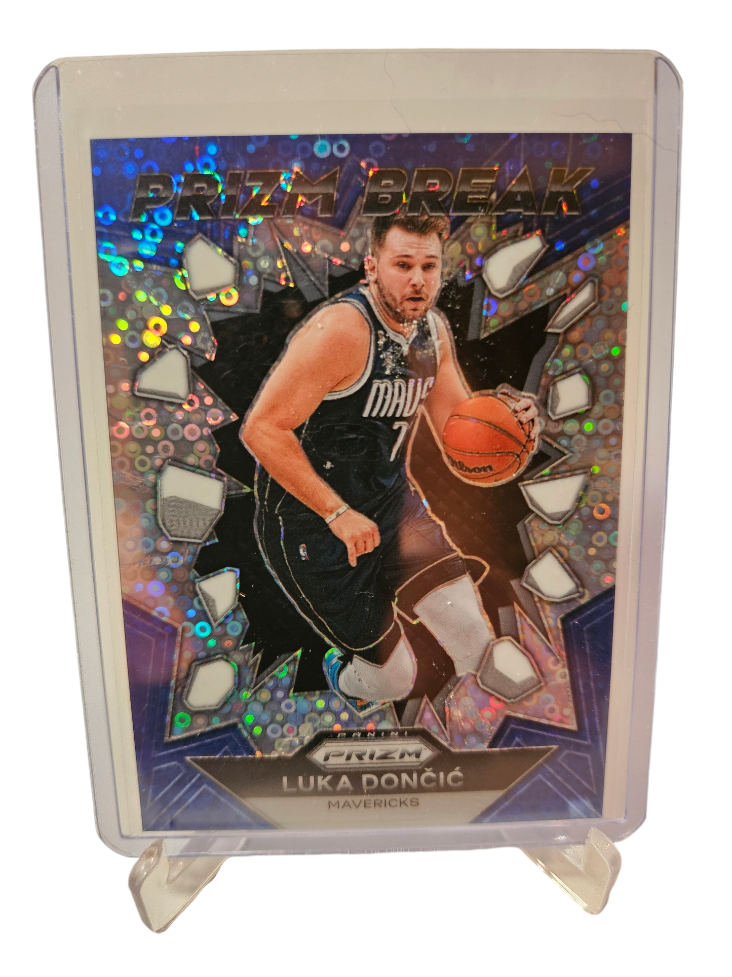 2023-24 Panini Prizm #4 Luka Doncic Prizm Break Fastbreak Prizm