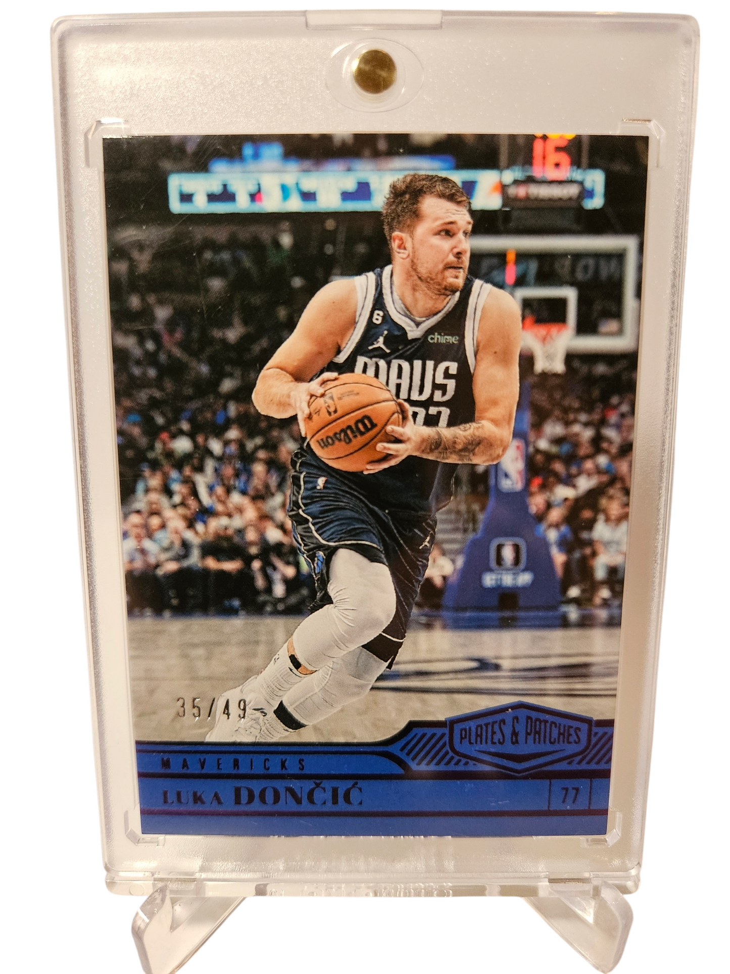 2022-23 Panini Chronicles #330 Luka Doncic Plates and Patches Purple 35/49