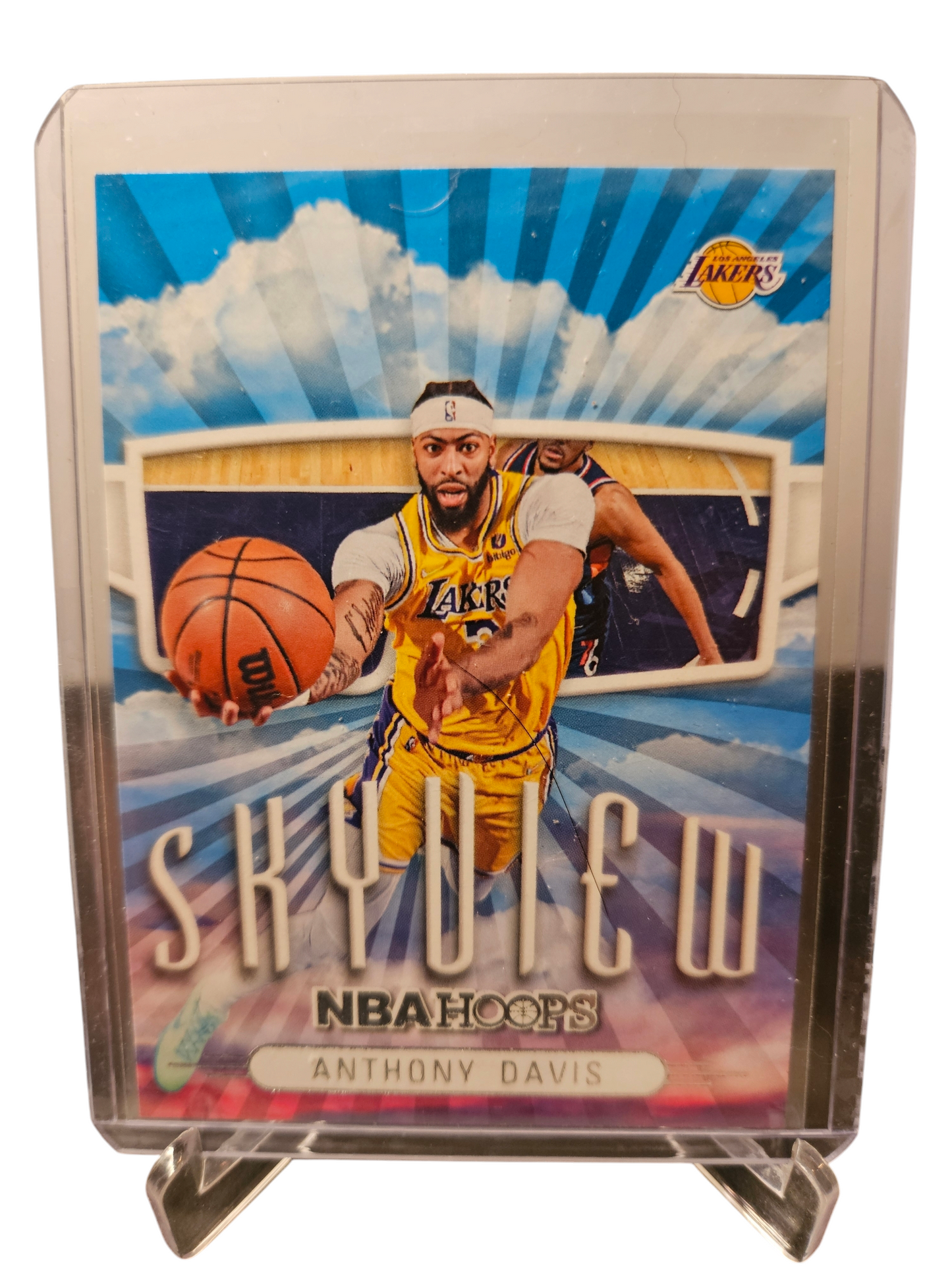 2022-23 Panini Hoops #23 Anthony Davis Skyview