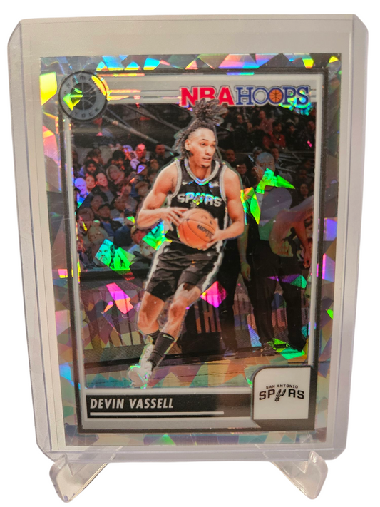 2023-24 Panini Hoops Premium Stock #232 Devin Vassell Silver Cracked Ice Prizm