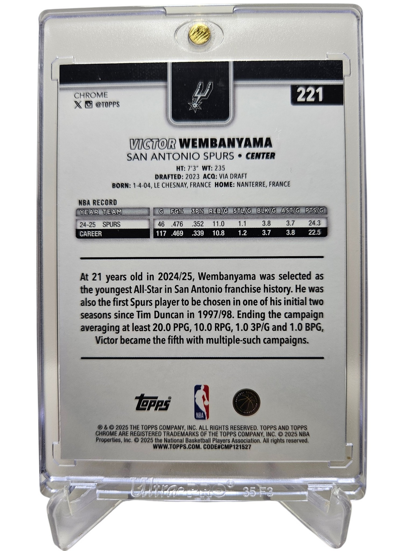 2025 Topps Chrome #221 Victor Wembanyama Basketball Border Refractor