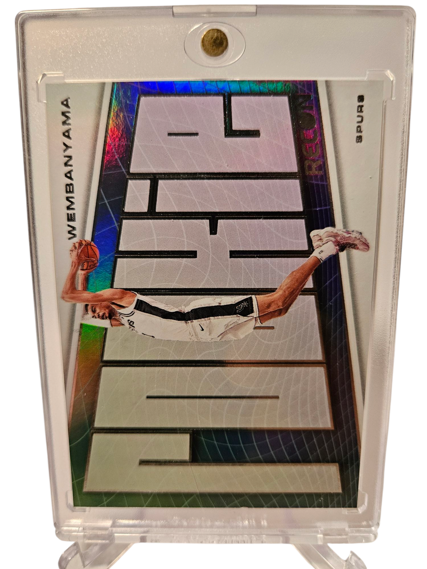 2023-24 Recon #14 Victor Wembanyama Rookie Card Rookie Recon Holo