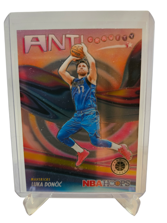 2023-24 Panini Hoops Premium Stock #4 Luka Doncic Anti Gravity