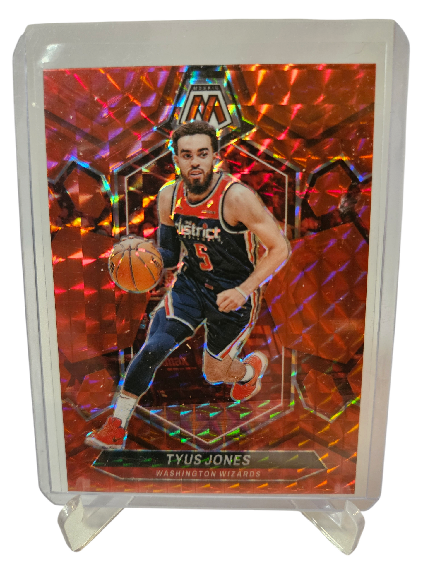 2023-24 Panini Mosaic #176 Tyus Jones Red Mosaic Prizm