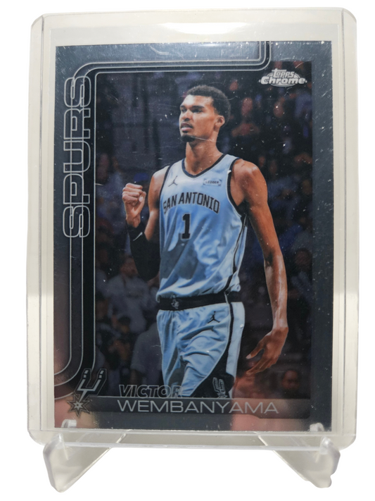 2025-26 Topps Chrome #22 Victor Wembanyama