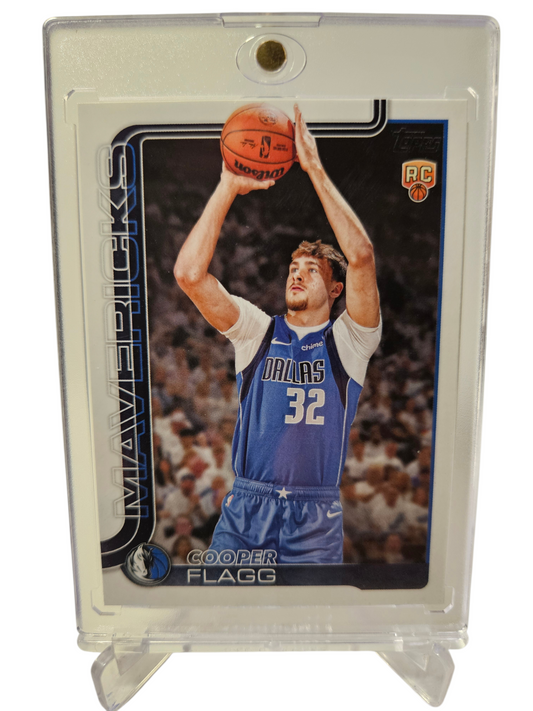 2025 Topps #201 Cooper Flag Rookie Card