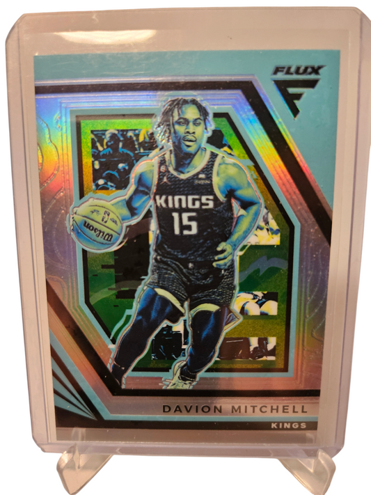 2022-23 Panini Flux #165 Davion Mitchell Silver Prizm