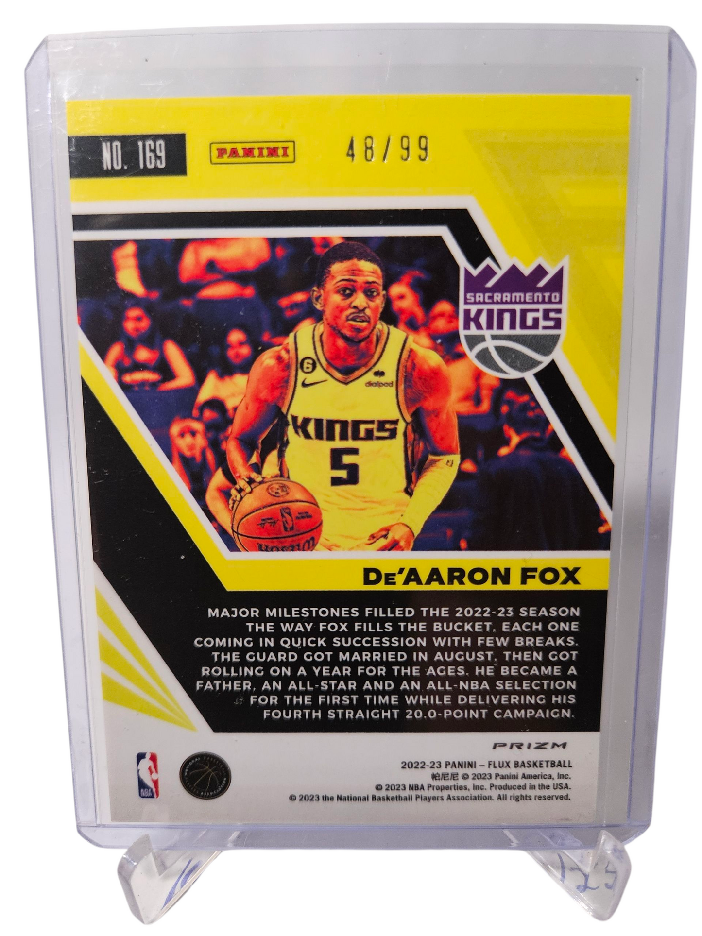 2022-23 Panini Flux #93 De'Aaron Fox Blue Prizm 48/99
