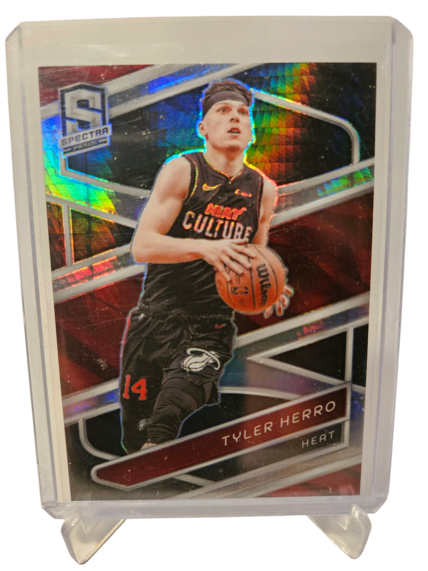 2023-24 Panini Spectra #30 Tyler Herro Hyper Prizm