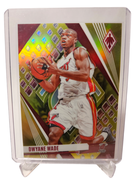 2023-24 Panini Phoenix #43 Dwyane Wade Yellow Gold 16/49