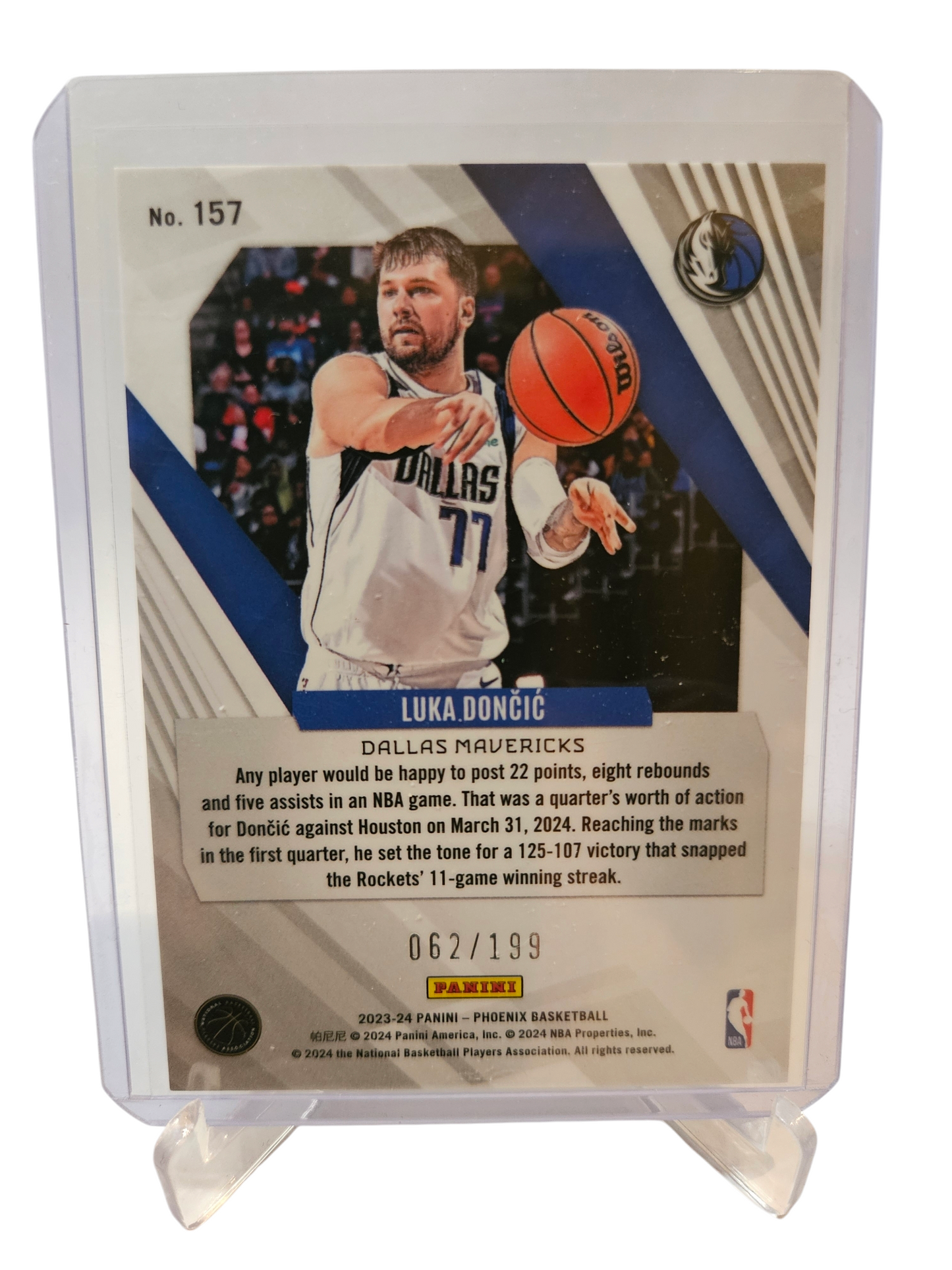 2023-24 Panini Phoenix #157 Luka Doncic Red 062/199