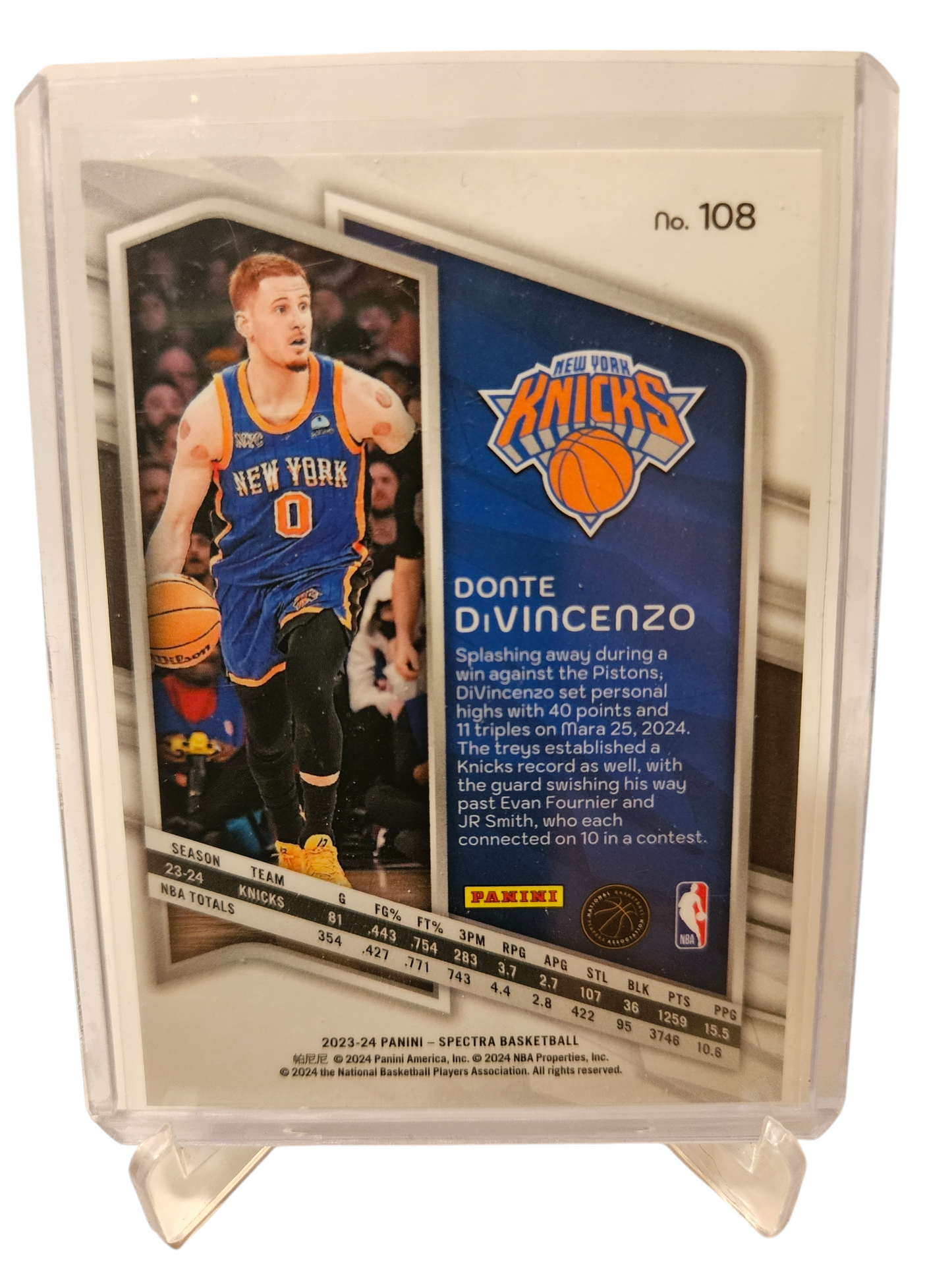 2023-24 Panini Spectra #108 Donte DiVincenzo